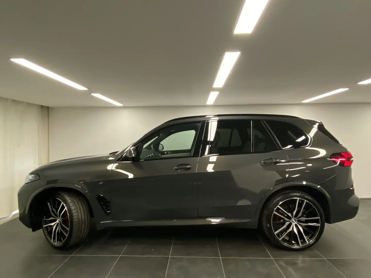 BMW X5 xDrive40d M Sportpaket Pro DA. Prof. PA. Prof. Har Grau - 2