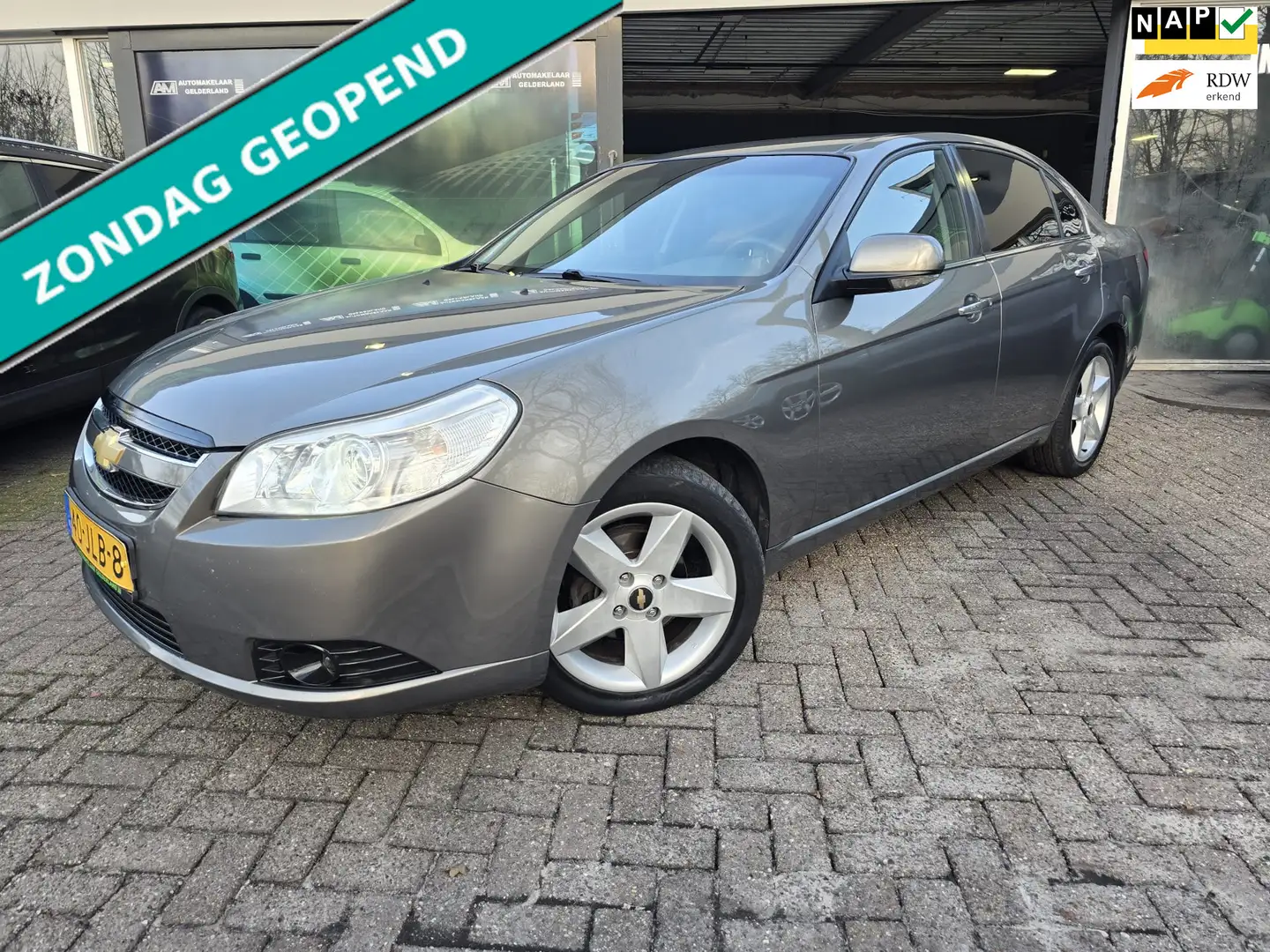 Chevrolet Epica 2.5i Executive Limited Edition | 12MND GARANTIE | Grau - 1