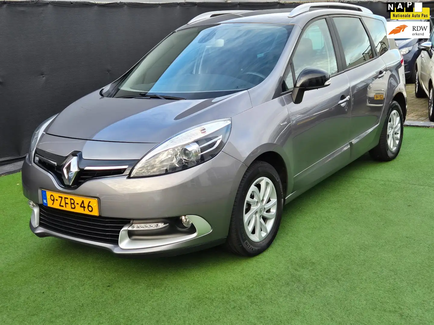 Renault Scenic 1.2 TCe Limited NAVI NAP! Gris - 1