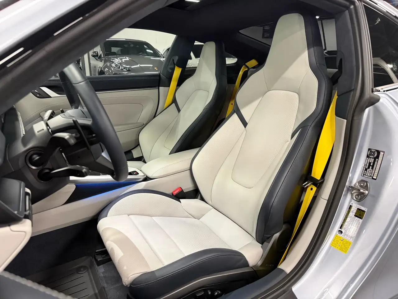Porsche 911 снимка Porsche 911