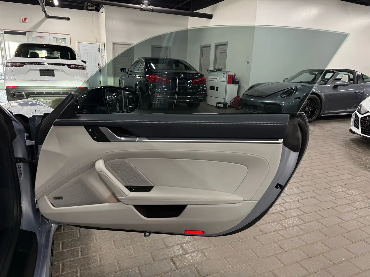 Porsche 911 снимка Porsche 911