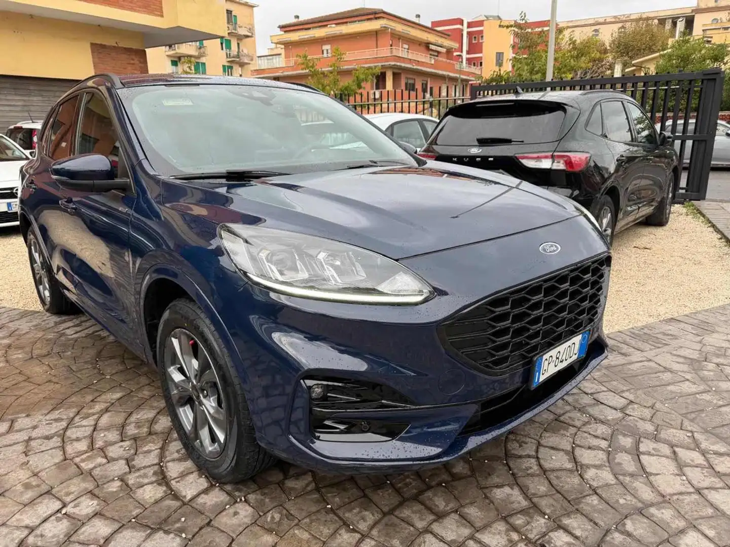 Ford Kuga 2.5 Plug In Hybrid 225 CV CVT 2WD ST-Line Bleu - 1