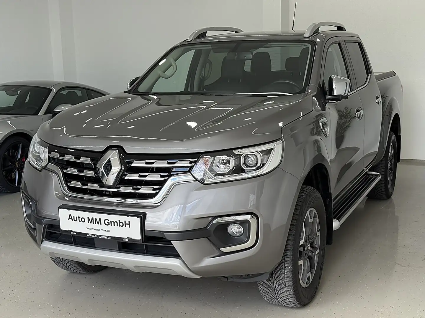 Renault Alaskan Alaskan DK Twin-Turbo dCi 190 Auto 7-Gang 4WD ... Grau - 2