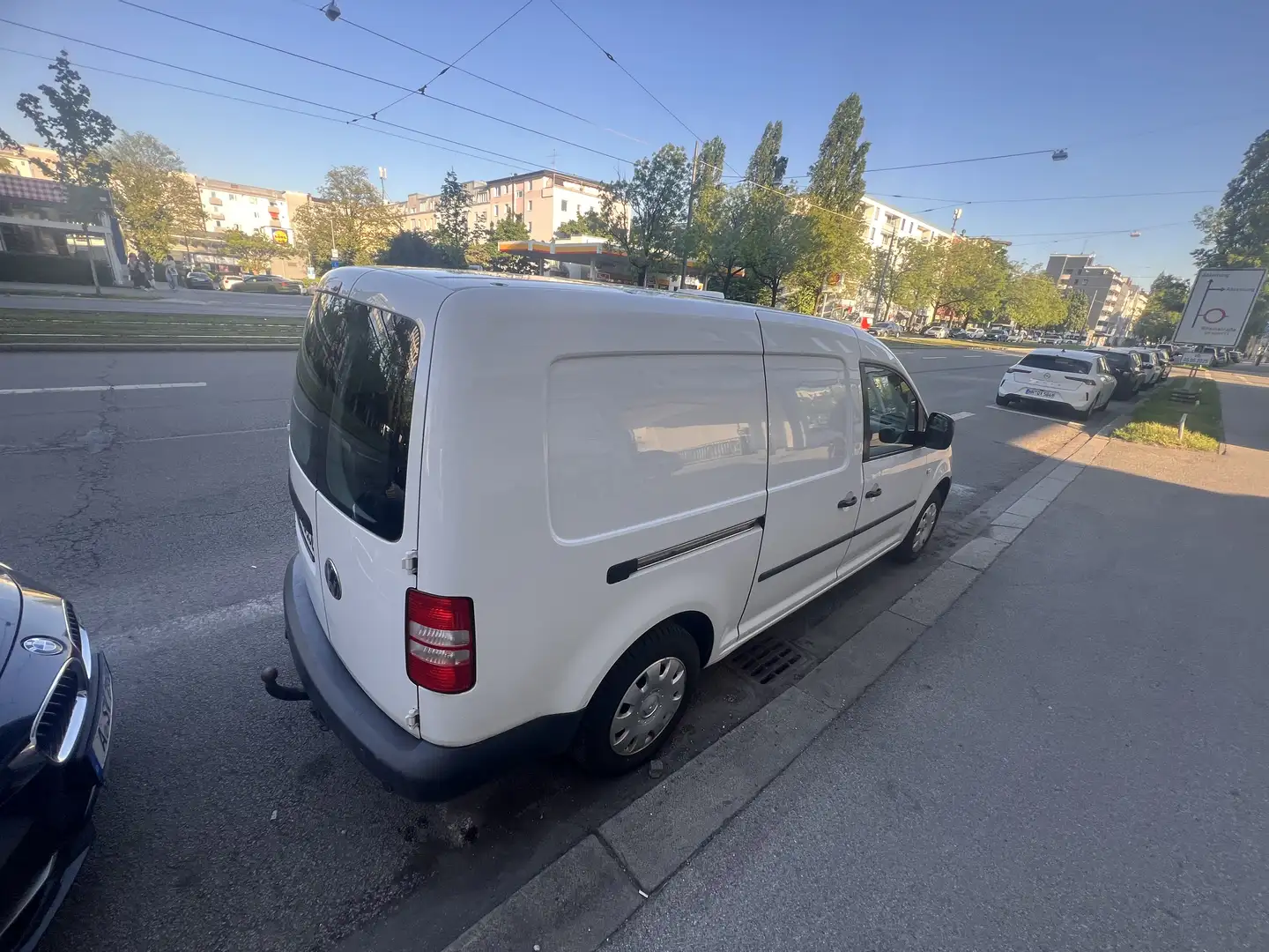 Volkswagen Caddy 1.6 TDI Maxi - 2