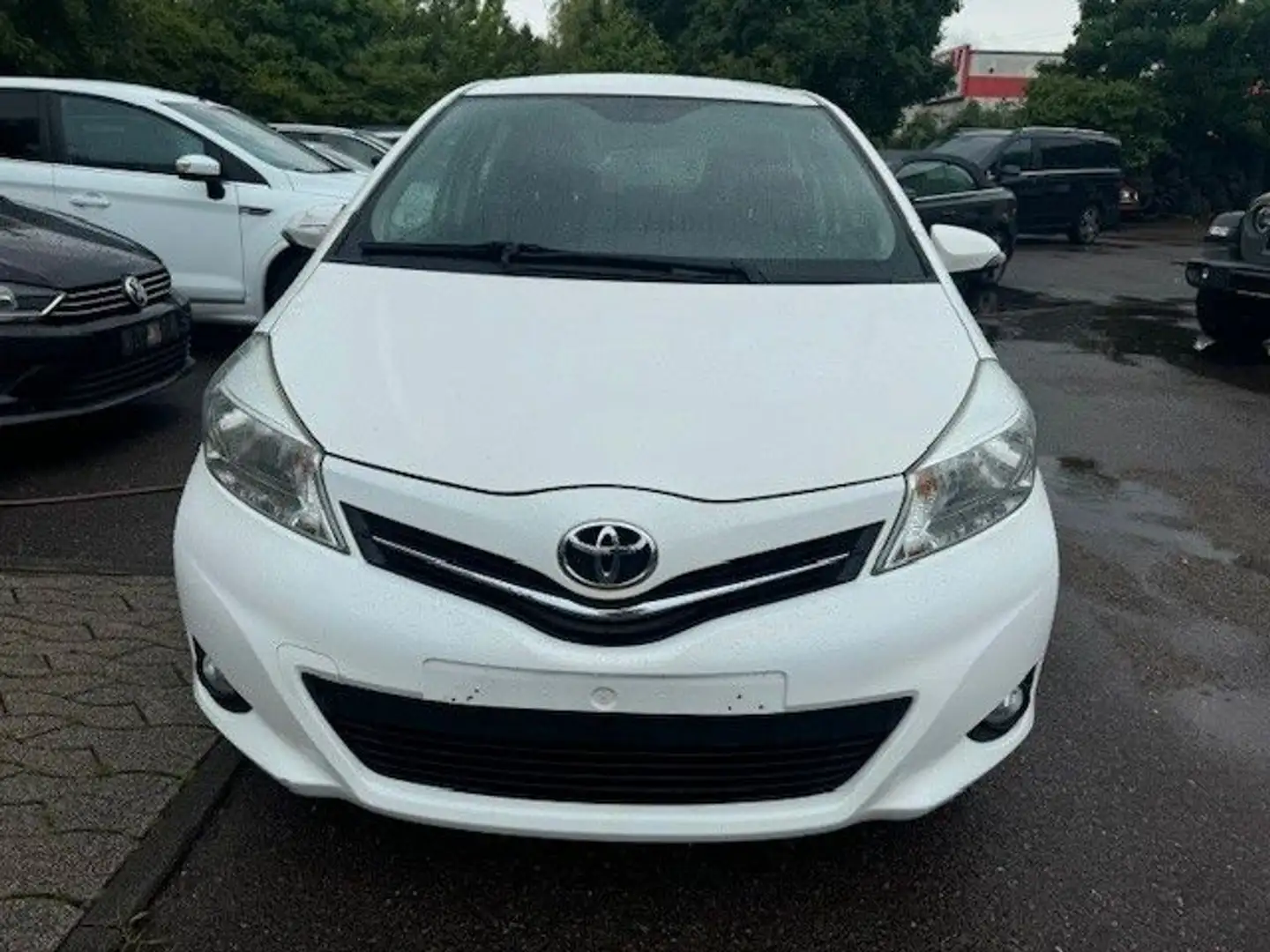 Toyota Yaris 1,4 D4D Klima Weiß - 2