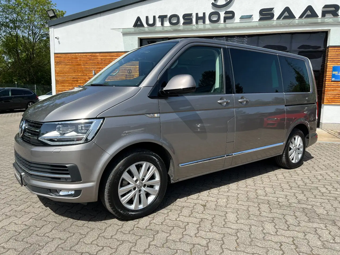 Volkswagen T6 Multivan T6 Bus Multivan Highline/Automatik/7.Sitzer/ Beige - 2