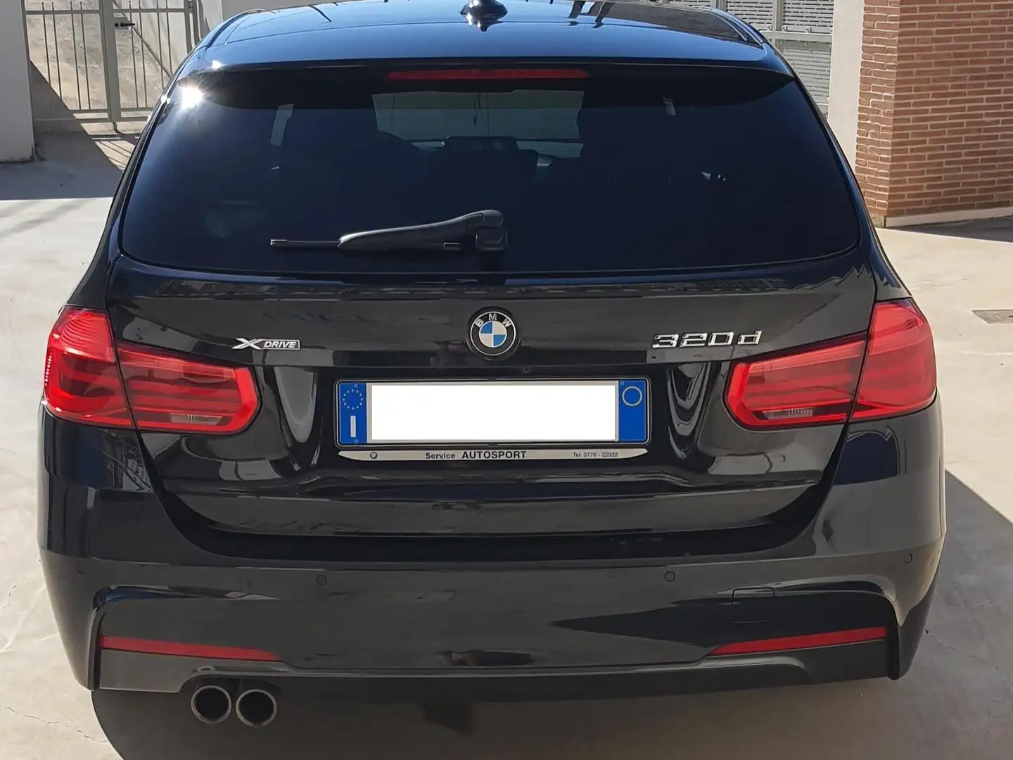 BMW 320 320d Touring xDrive Msport auto Nero - 2