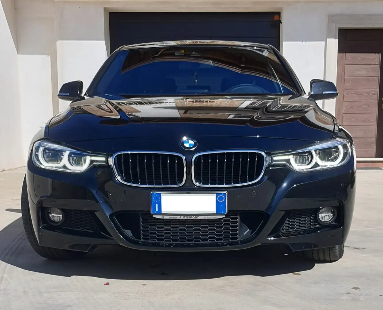 BMW 320 320d Touring xDrive Msport auto Nero - 1