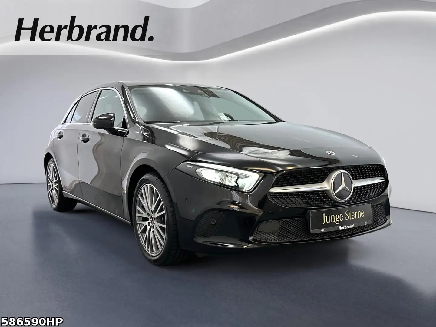 Mercedes-Benz A 180 Progressive Anhängevorrichtung, Ambienteb. Schwarz - 2