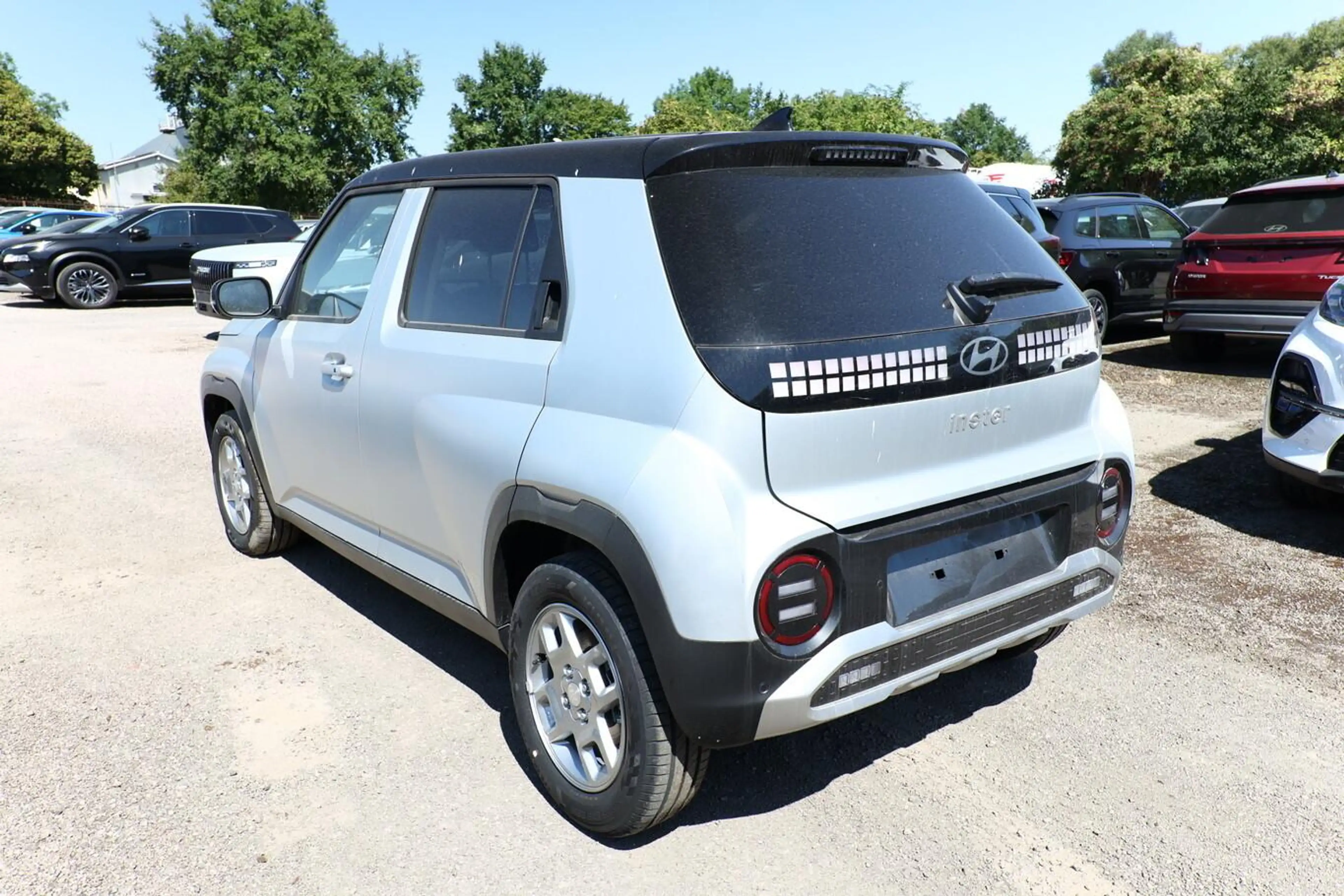 Hyundai Inster 42 kWh FÖRDERF. Navi 2xPDC 15Z PrivG ACC 71 kW ... — photo 4