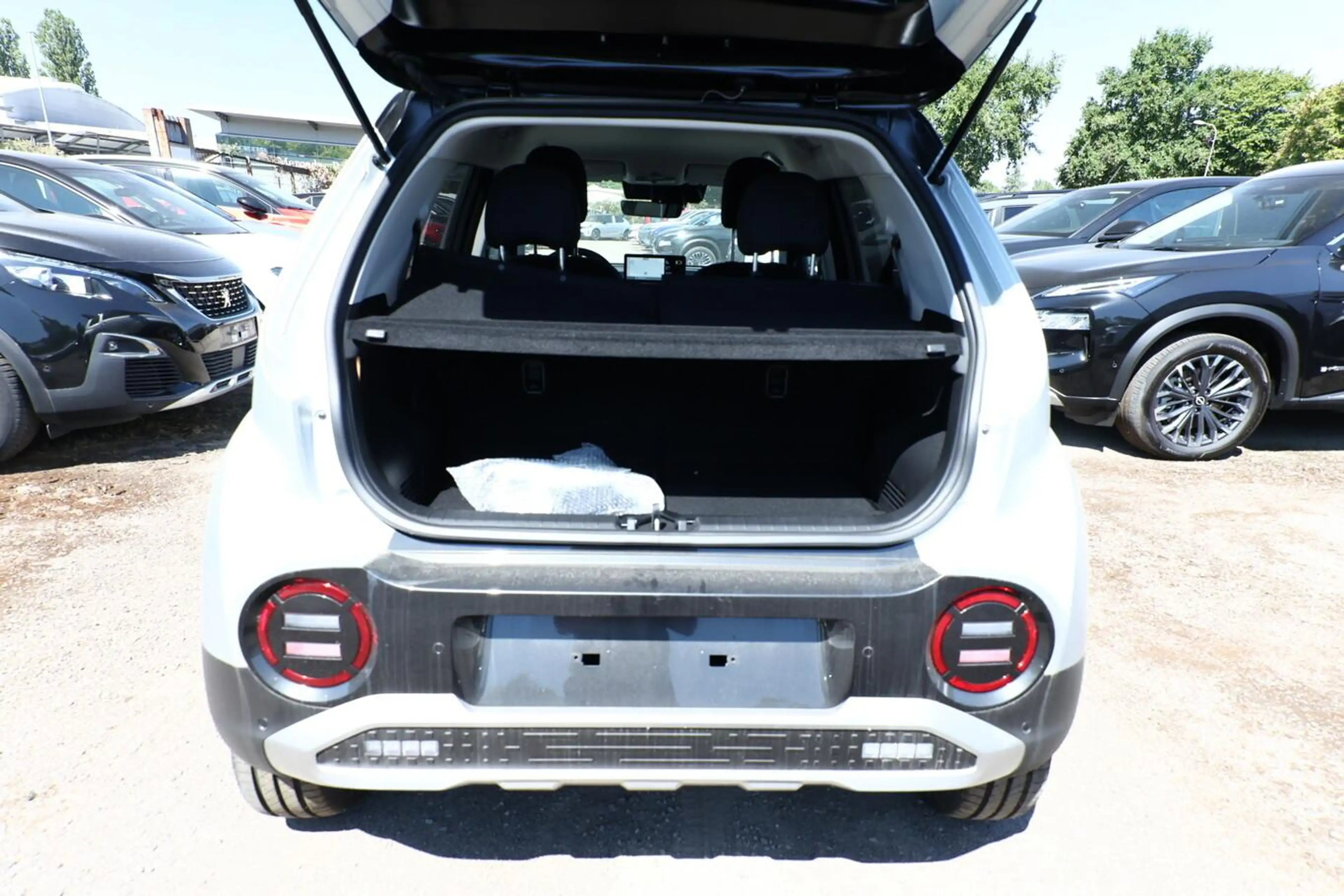 Hyundai Inster 42 kWh FÖRDERF. Navi 2xPDC 15Z PrivG ACC 71 kW ... — photo 11