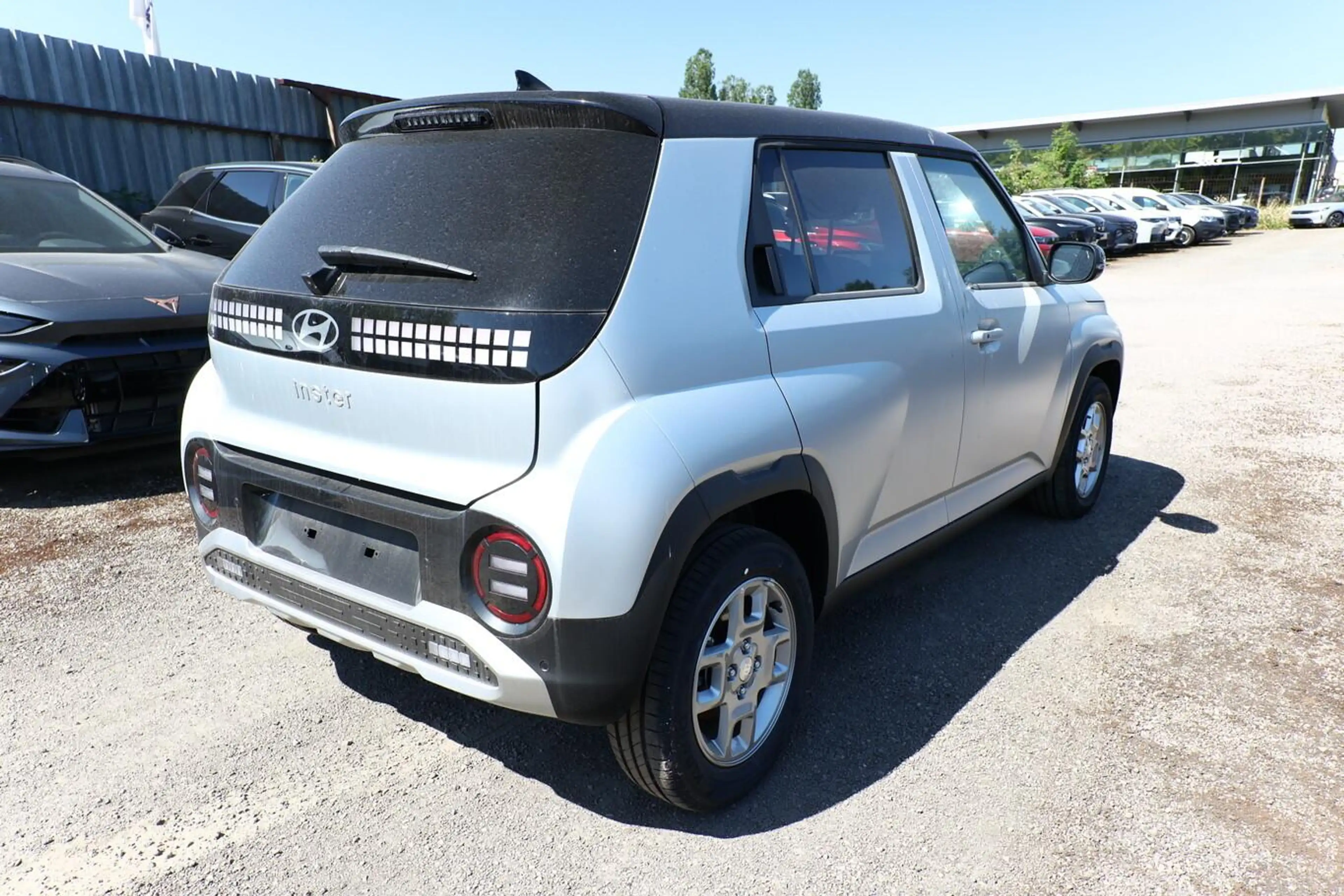 Hyundai Inster 42 kWh FÖRDERF. Navi 2xPDC 15Z PrivG ACC 71 kW ... — photo 3