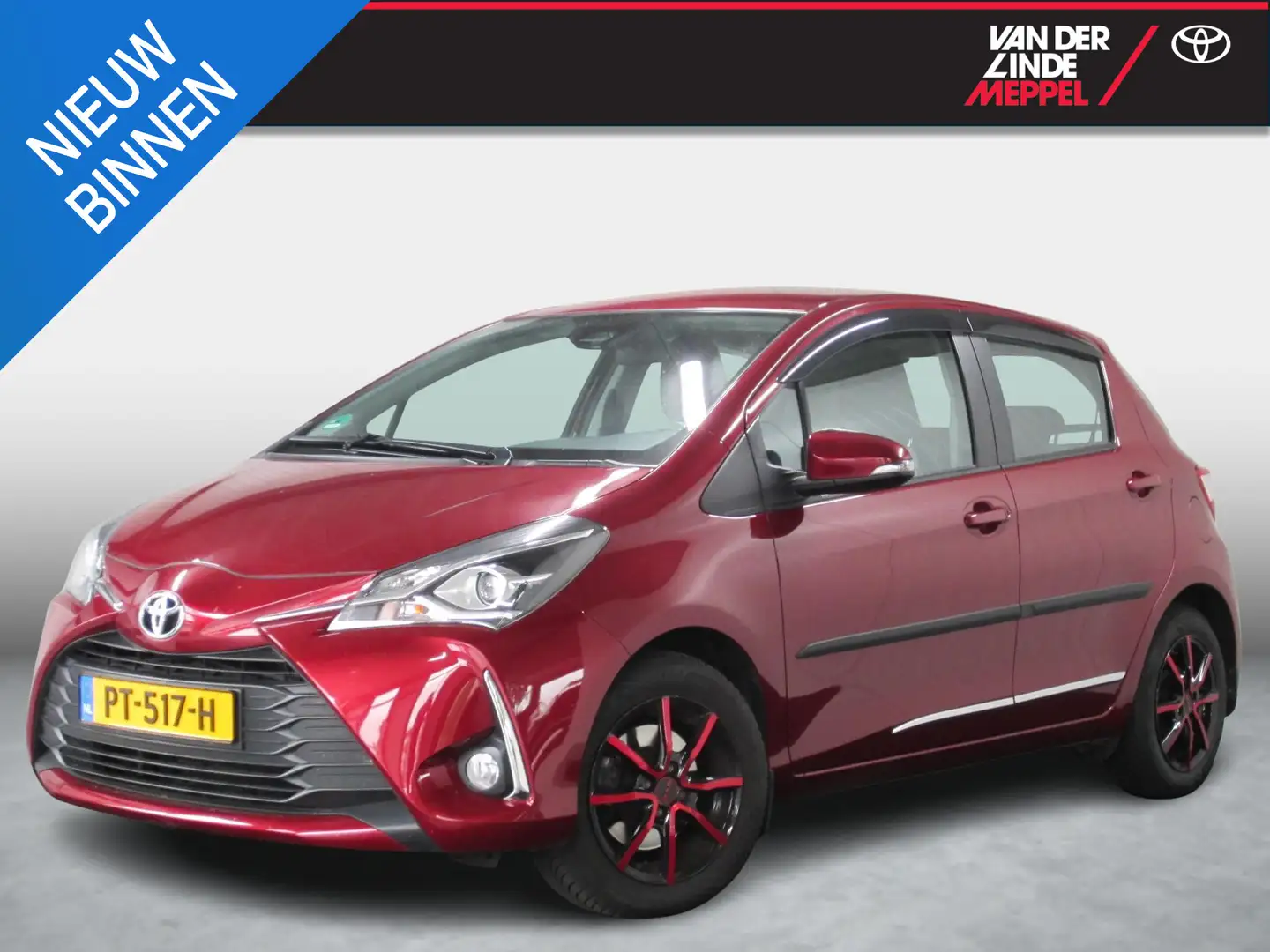 Toyota Yaris 1.5 VVT-i Aspiration Trekhaak Cruise Control Rood - 1