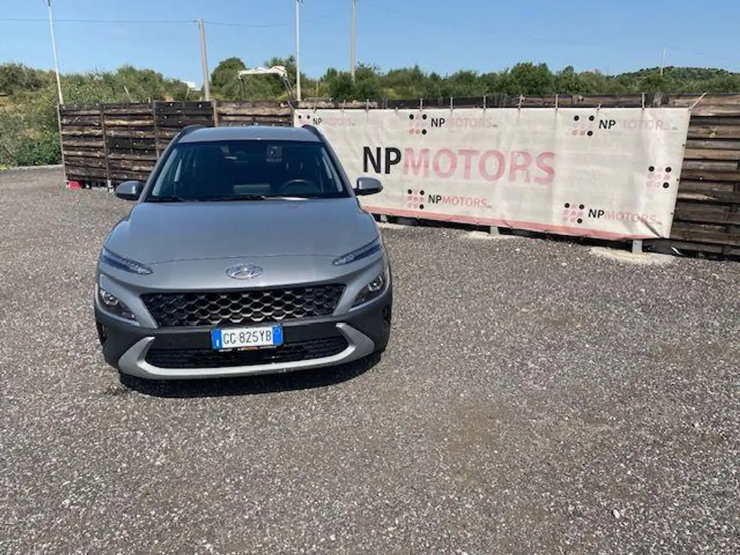 Hyundai KONA 1.6 CRDI 115CV Hybrid 48V DCT XLine Gris - 1
