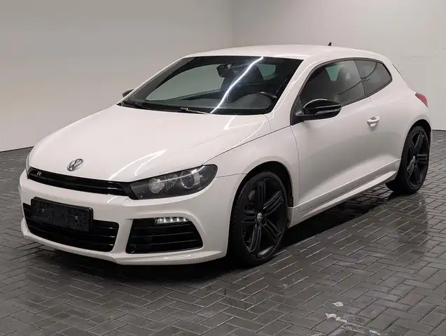 Volkswagen Scirocco R Bi-Xenon/Navi/DCC/SHZ/PDC/Tempom/19LM