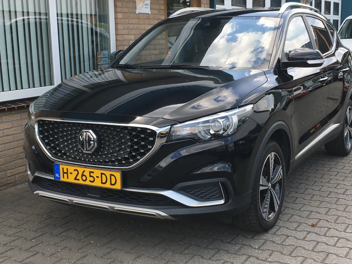 MG ZS EV Luxury 45 kWh (Bruto €10.750,-) Noir - 2