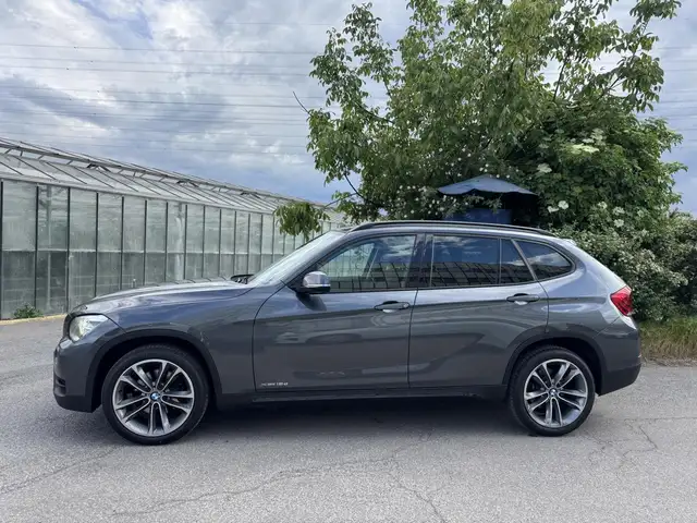 BMW X1 view 5