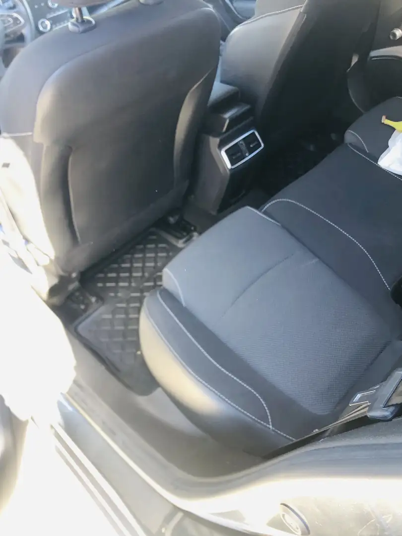 Renault Megane E-Tech - 1