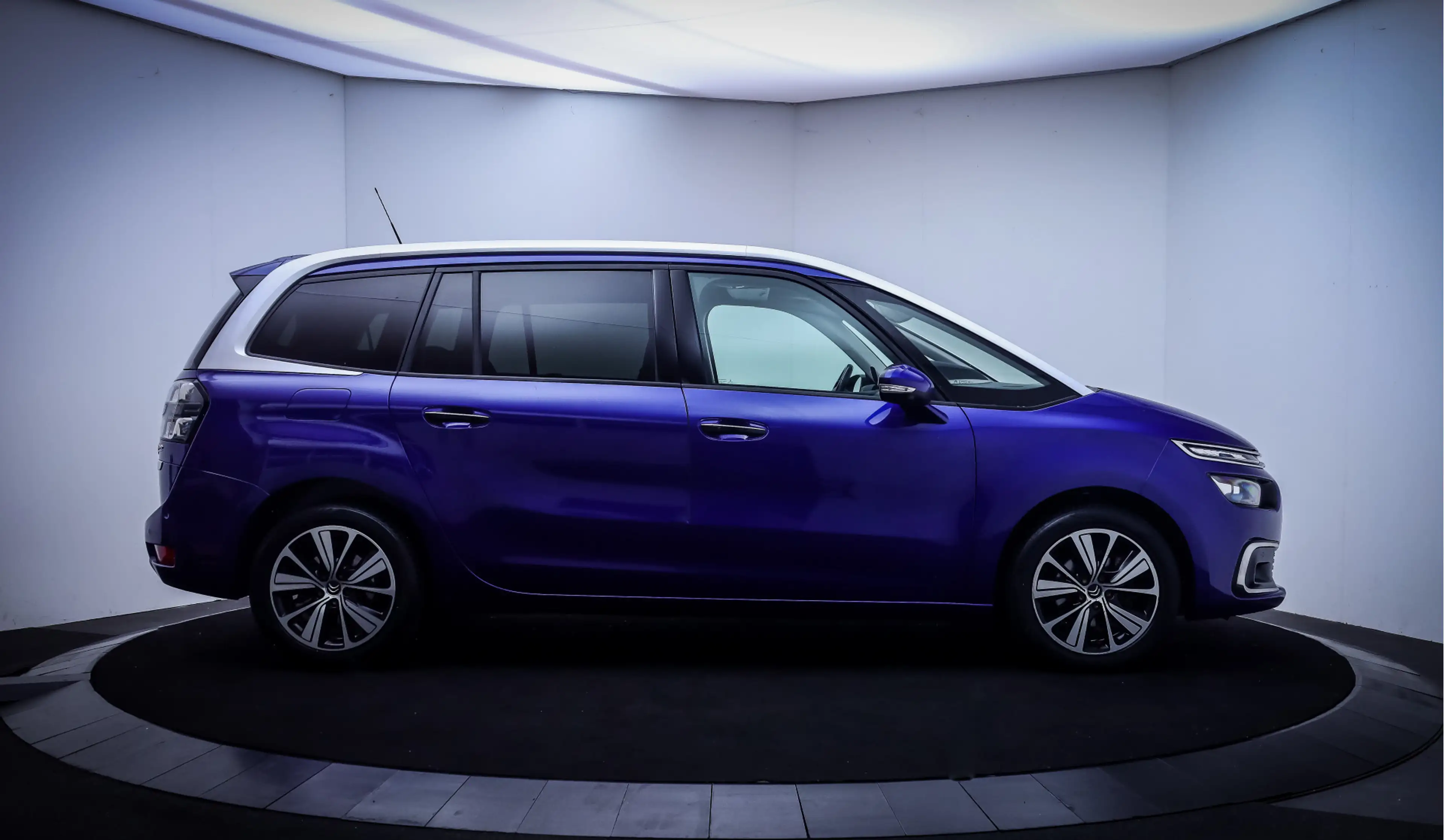 Citroen Grand C4 Picasso 1.2T Aut. 7Pers Shine FULL LED | 360 CAM | MEMORY — photo 4