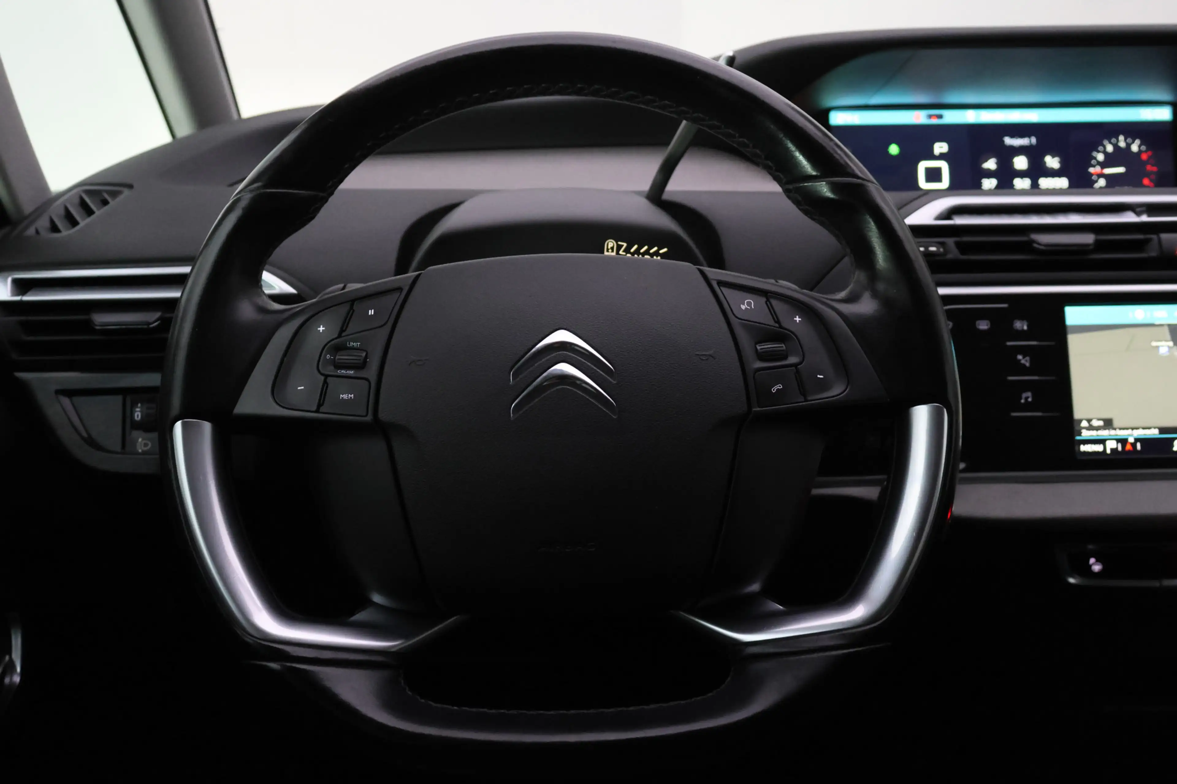 Citroen Grand C4 Picasso 1.2T Aut. 7Pers Shine FULL LED | 360 CAM | MEMORY — photo 20