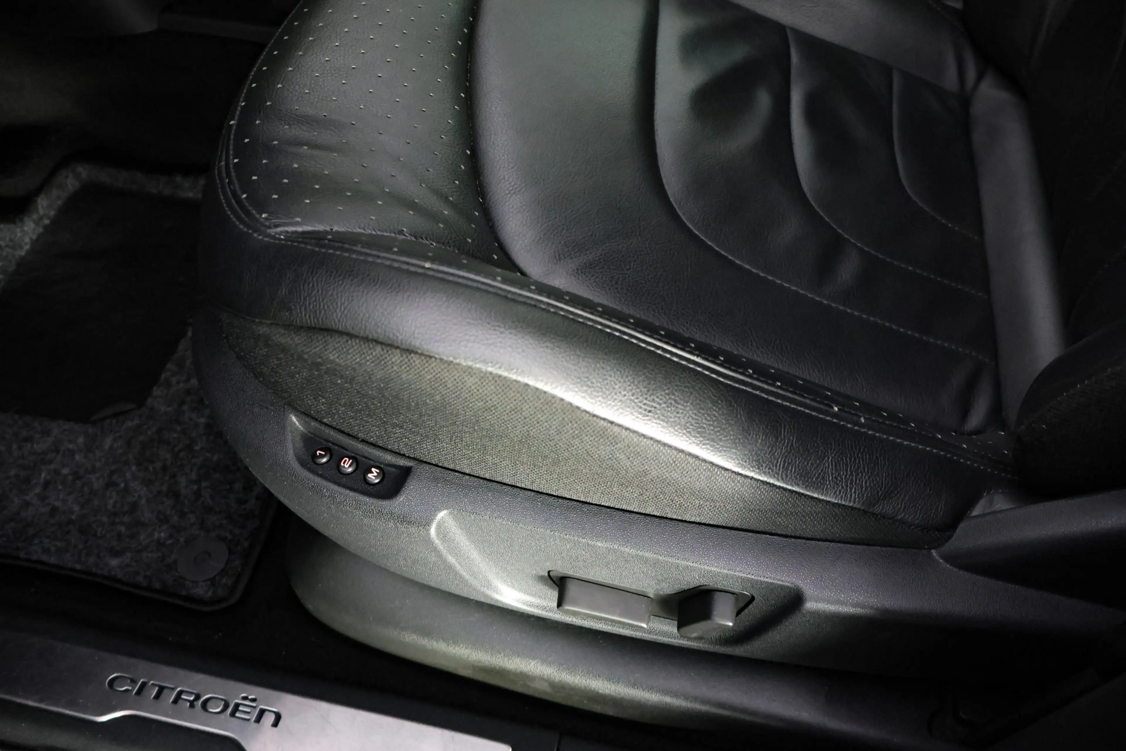 Citroen Grand C4 Picasso 1.2T Aut. 7Pers Shine FULL LED | 360 CAM | MEMORY — photo 23
