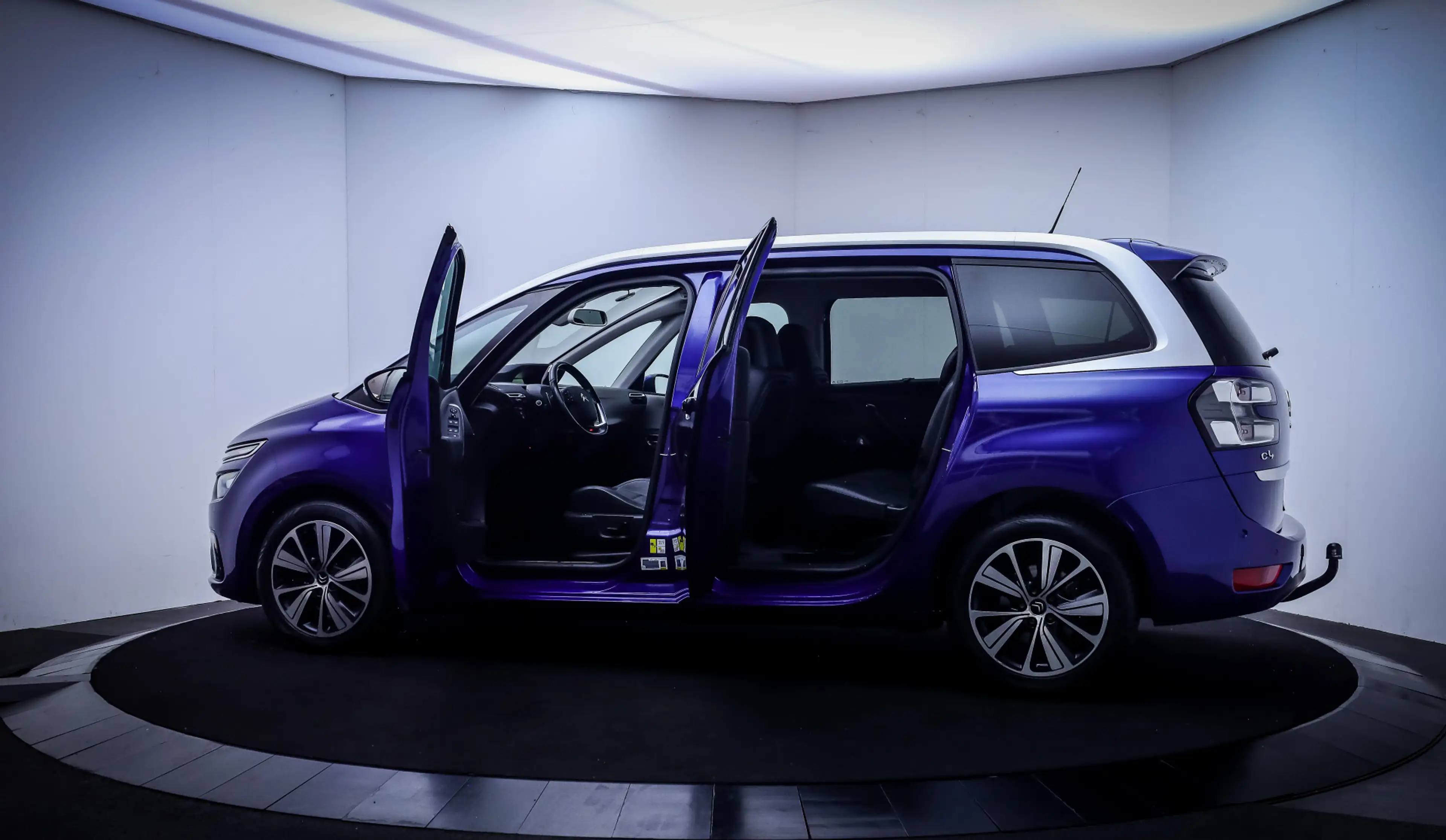 Citroen Grand C4 Picasso 1.2T Aut. 7Pers Shine FULL LED | 360 CAM | MEMORY — photo 8
