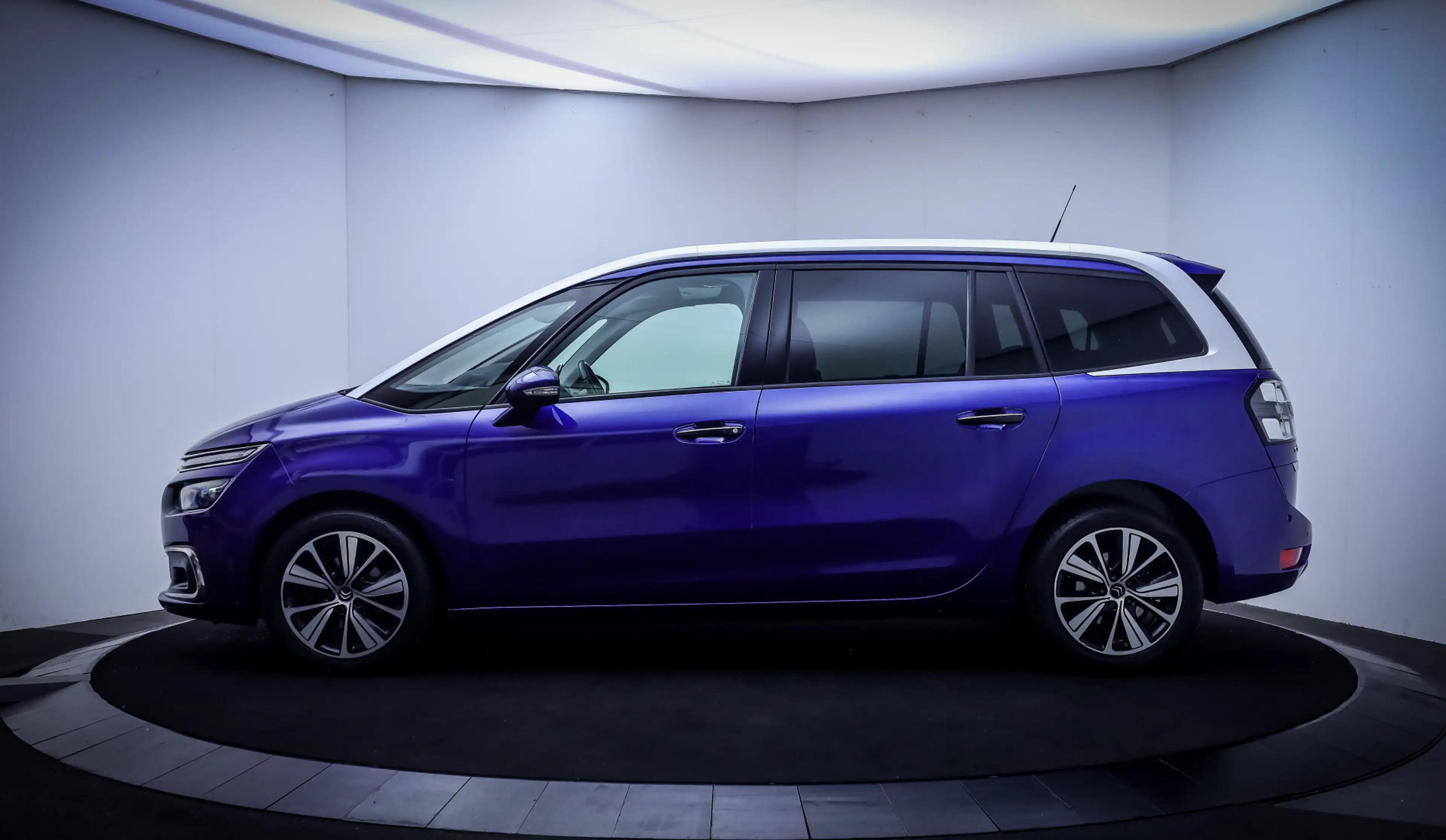 Citroen Grand C4 Picasso 1.2T Aut. 7Pers Shine FULL LED | 360 CAM | MEMORY — photo 12
