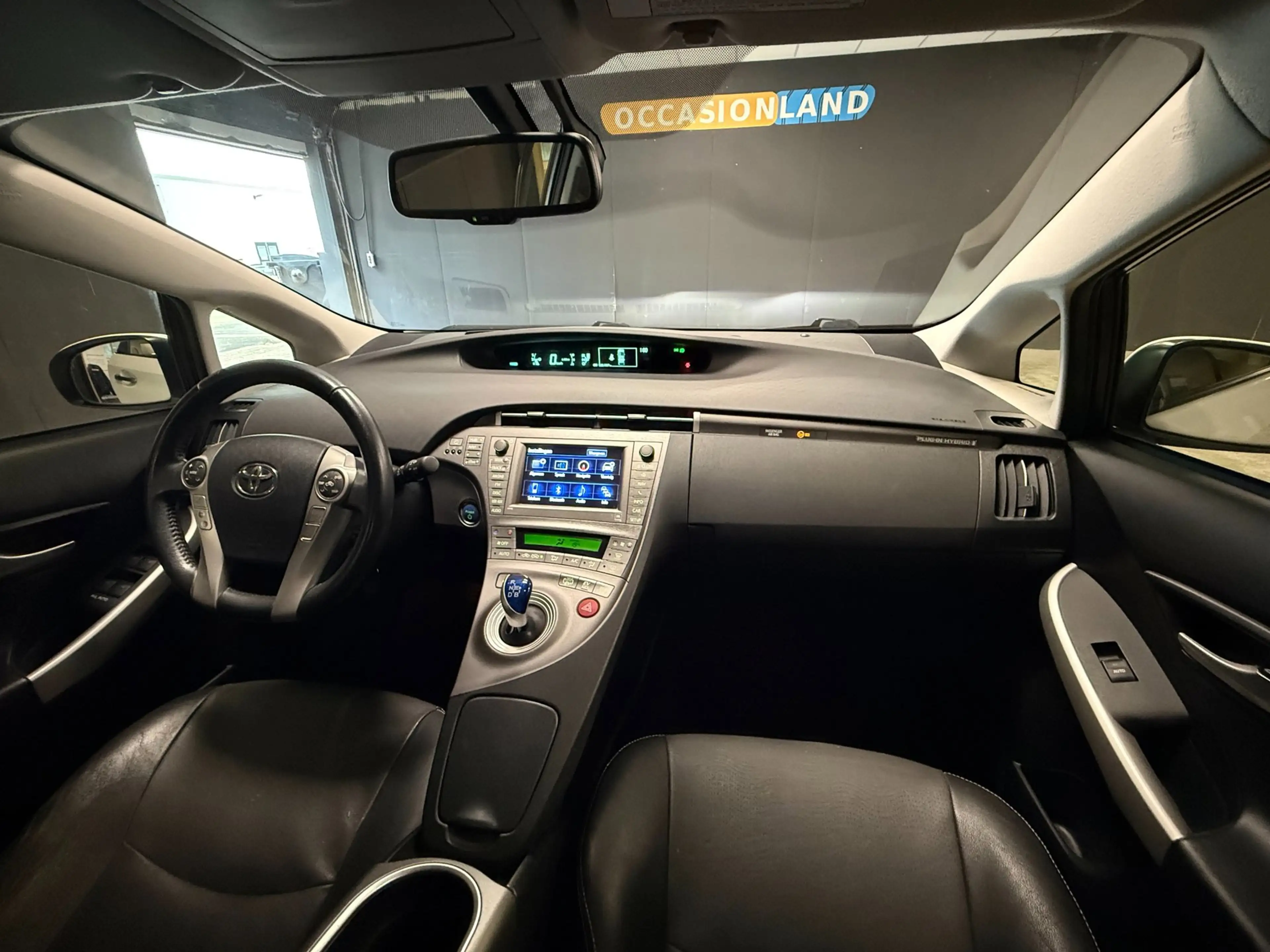 Toyota Prius 1.8 Plug-in Executive Business|JBL|CAMERA|HUD|STOE — photo 12