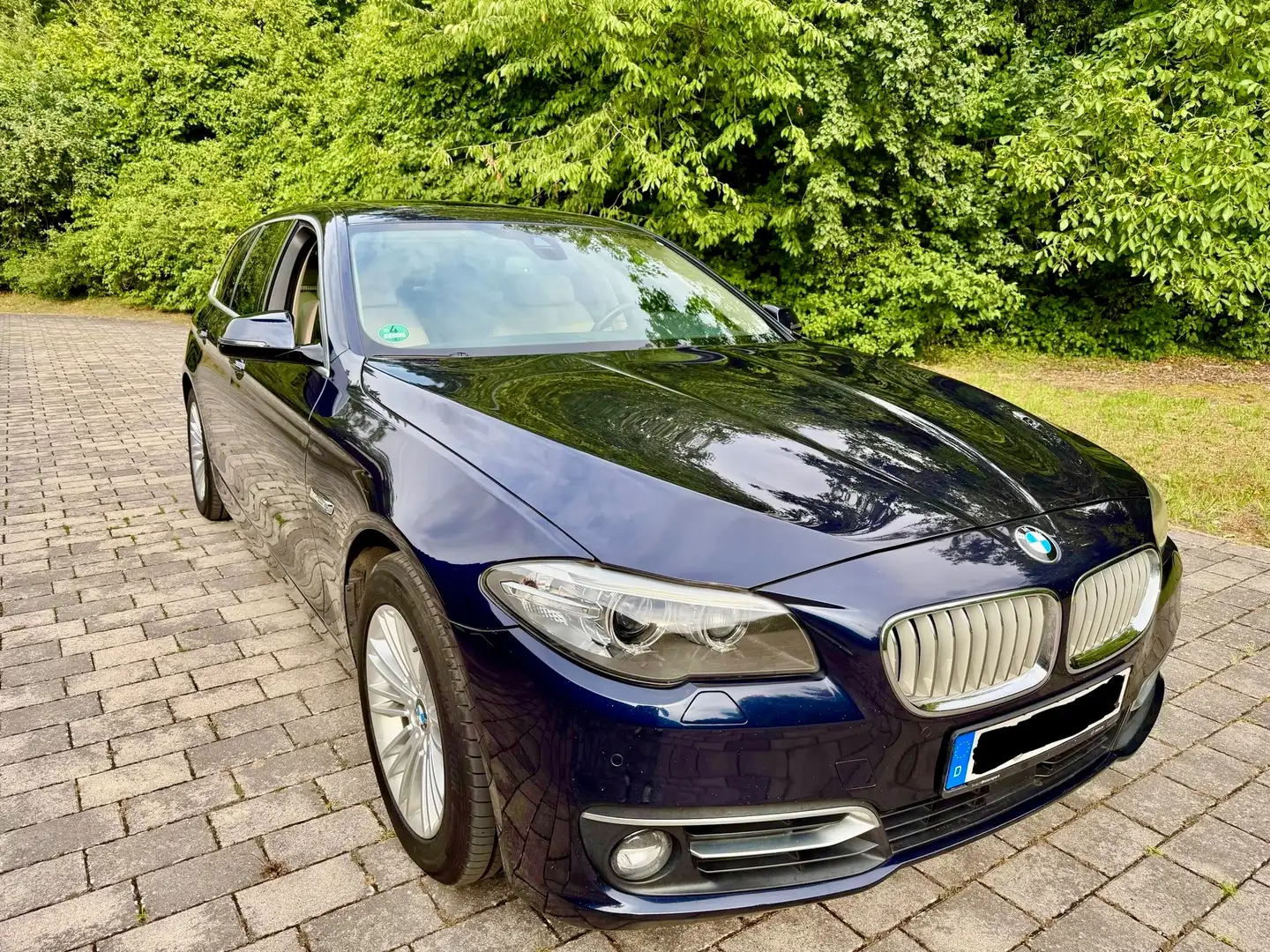 BMW 530 530d Touring Aut. Modern Line Albastru - 1