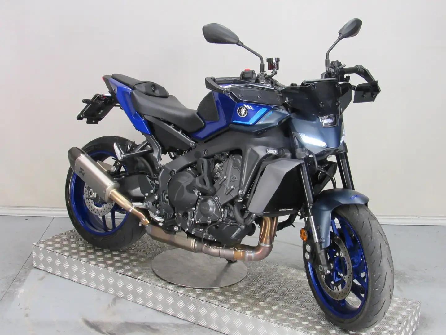 Yamaha MT-09 Y-AMT EURO 5+ Blu/Azzurro - 2