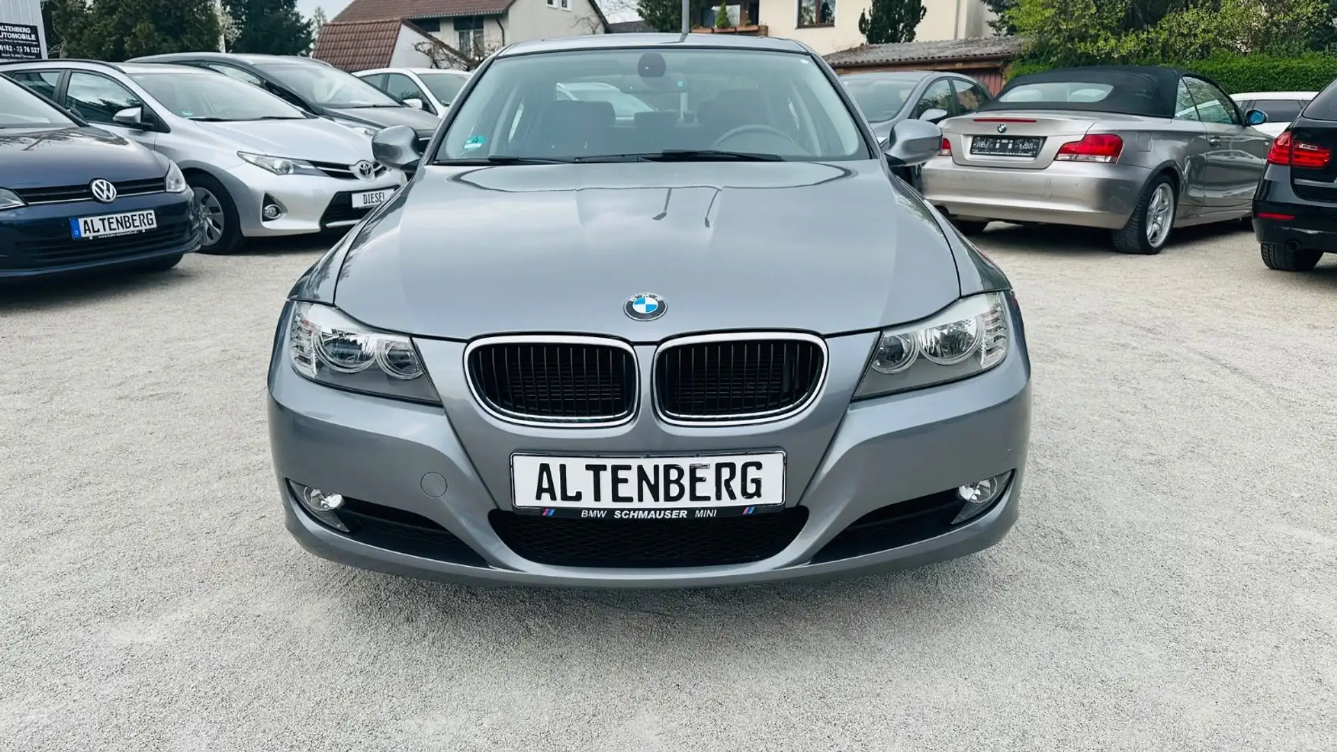 BMW 318 Baureihe 3 Lim. 318i Grau - 2