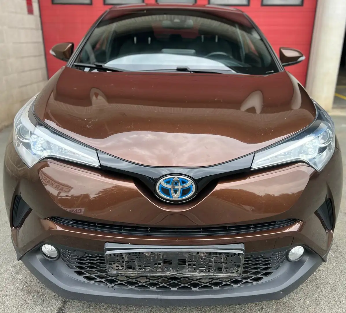 Toyota C-HR C-HR Hybrid 1.8i VVT-i C-Bus.Plus E-CVT(EU6.2 Brun - 2