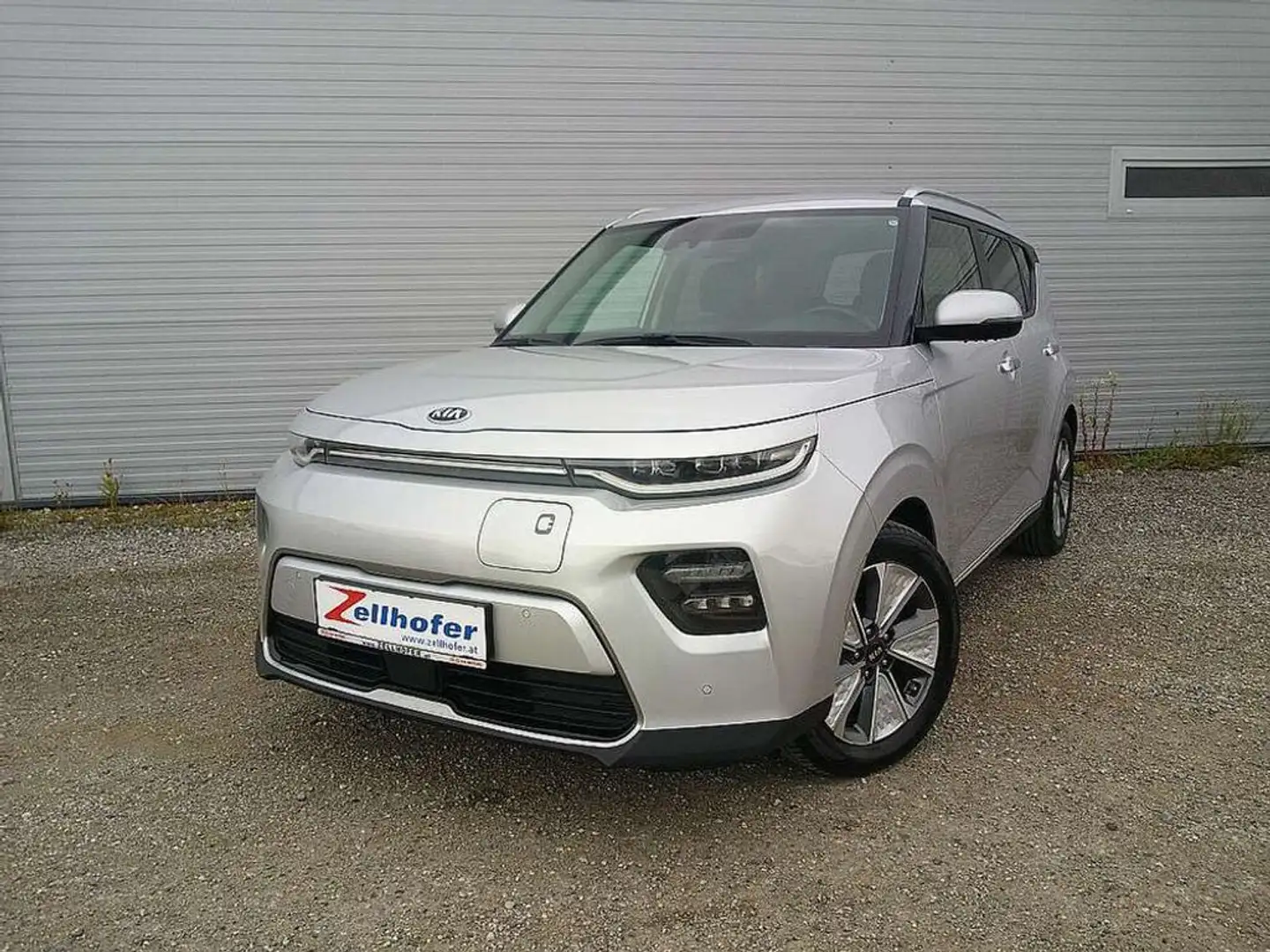 Kia Soul EV 64kWh Long Gold Stříbrná - 2
