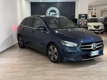 Mercedes-Benz Classe B anno 2019 1.5 diesel 116cv 80.000