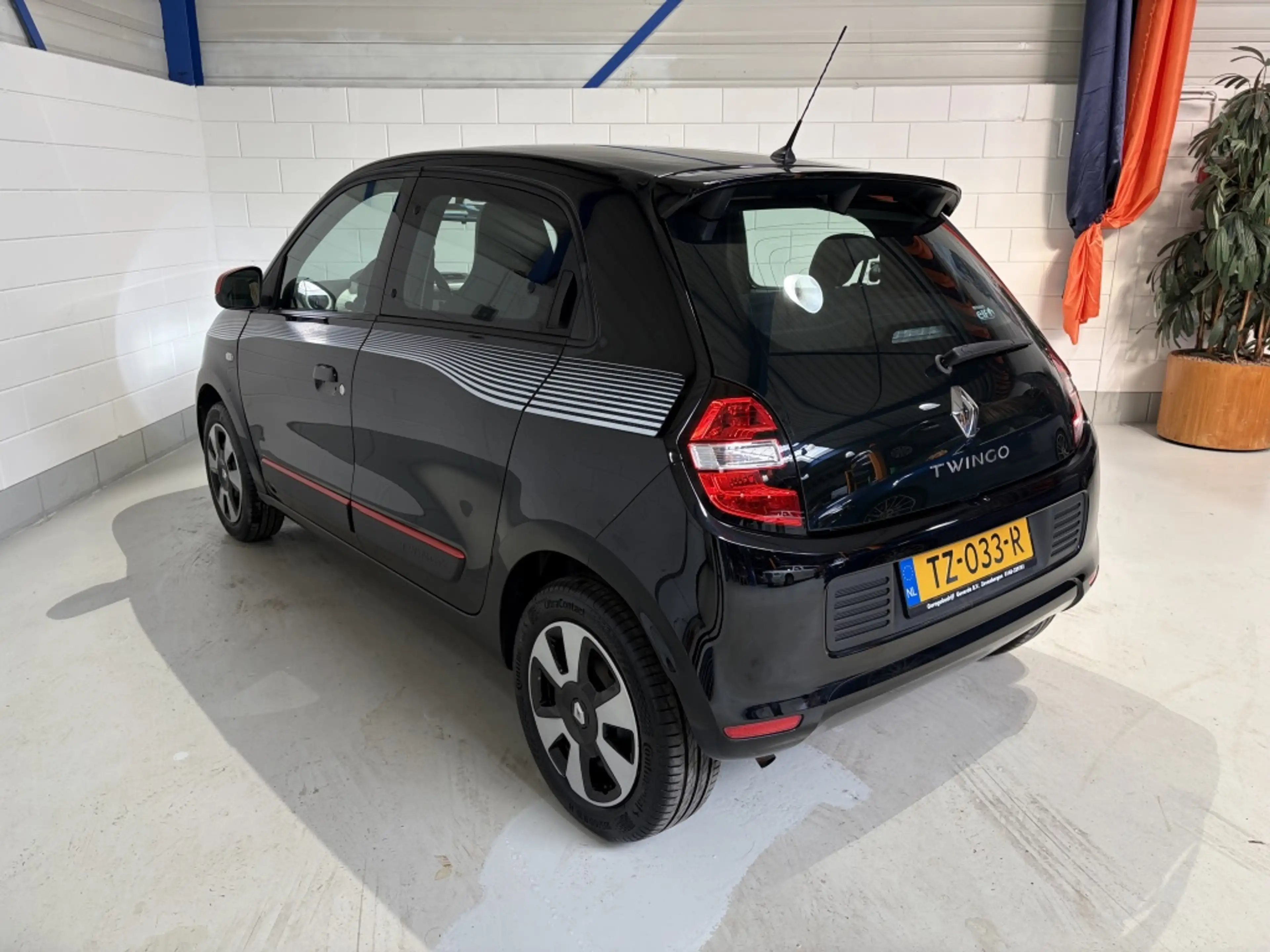 Renault Twingo 1.0 SCe 70pk S&S Collection Airco, Cruise, Bluetoo — photo 7