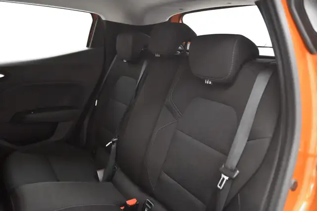 Renault Clio view 14