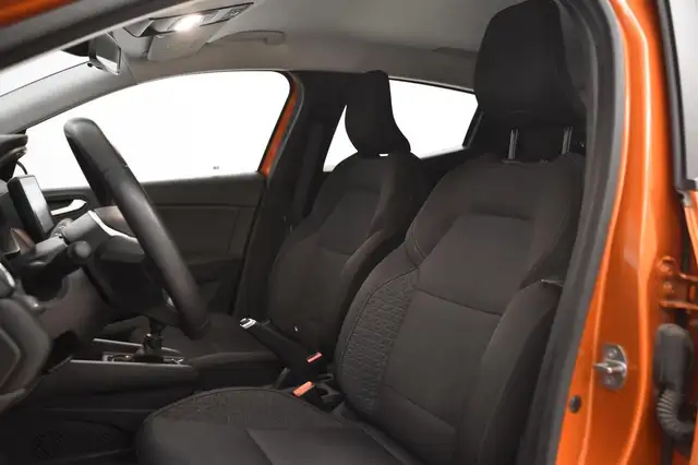 Renault Clio view 12