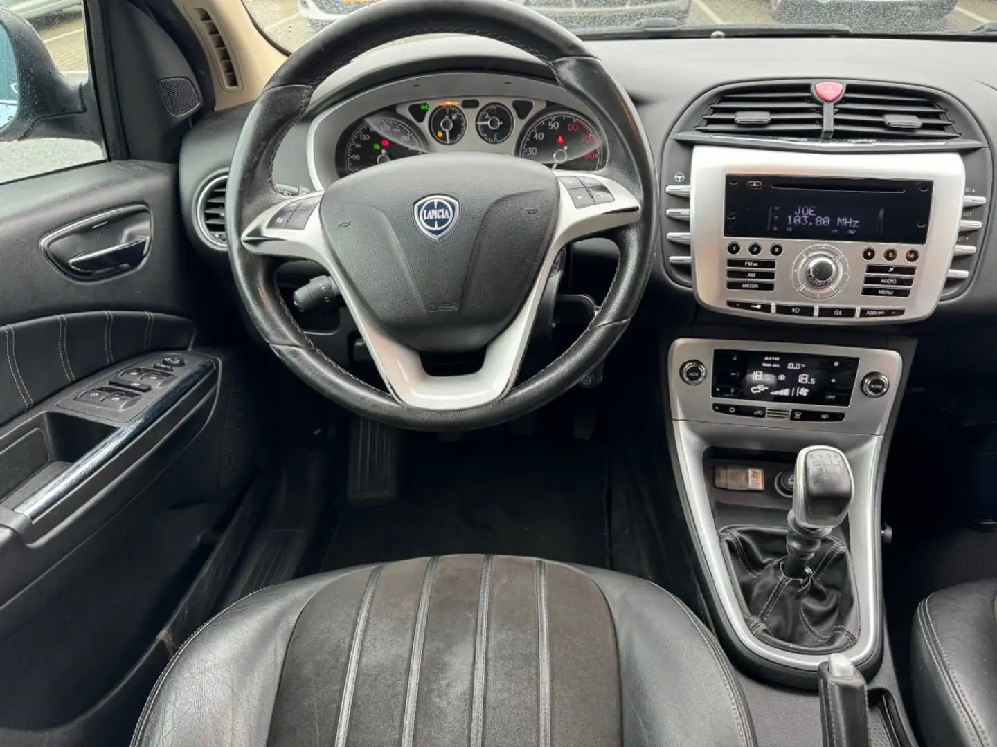 Lancia Delta 1.4-16V Oro CLIMA LEER NAP APK 9-2026 PRIMA AUTO Grey - 2