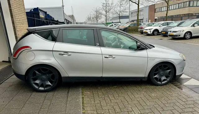 Lancia Delta view 15