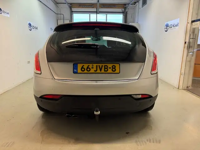Lancia Delta view 8
