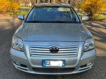 Avensis II 20031.8 vvt-i 16v SW
