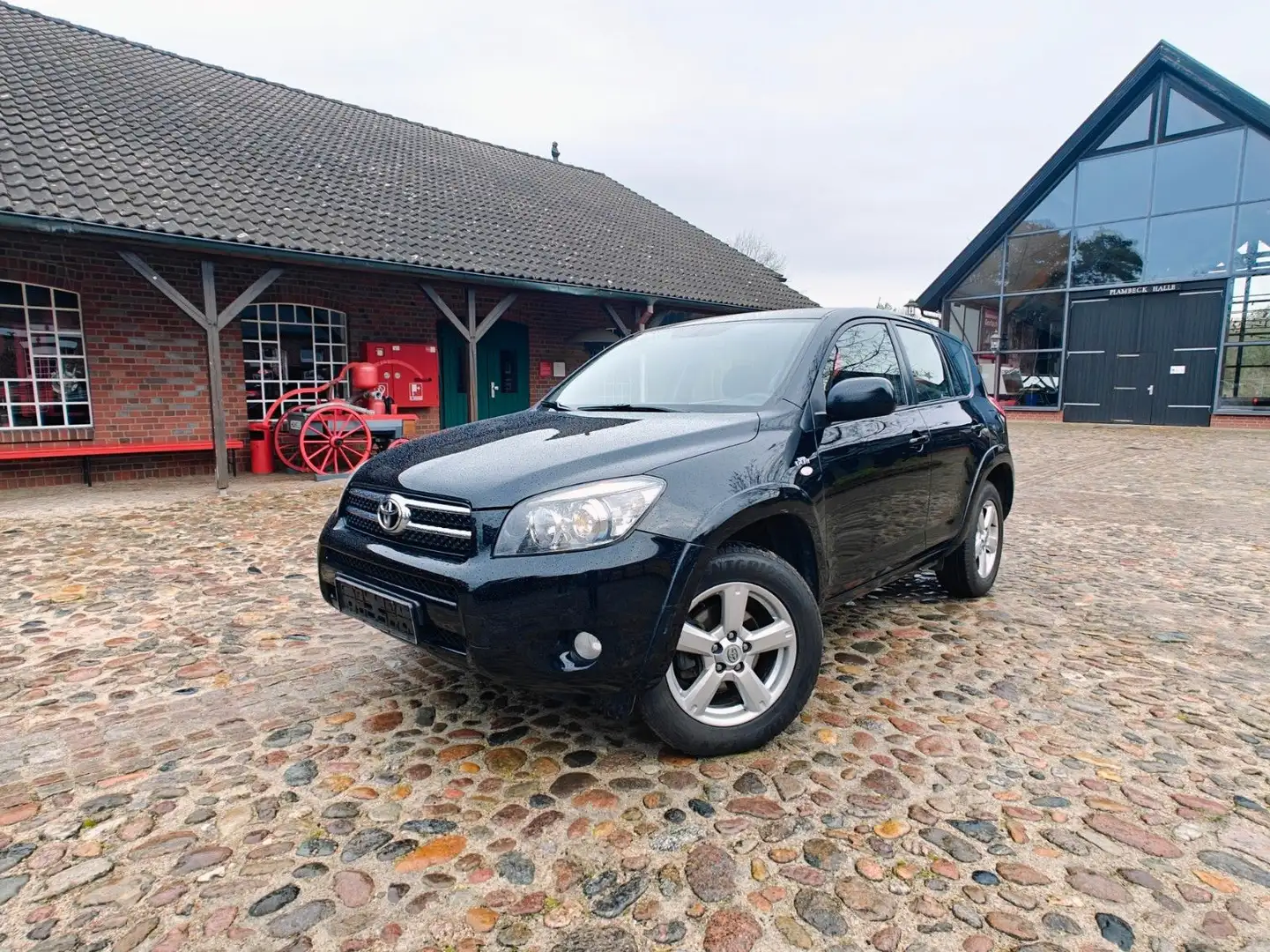 Toyota RAV 4 2,2D Sol / 1 Hand / Klimaautomatik Schwarz - 1