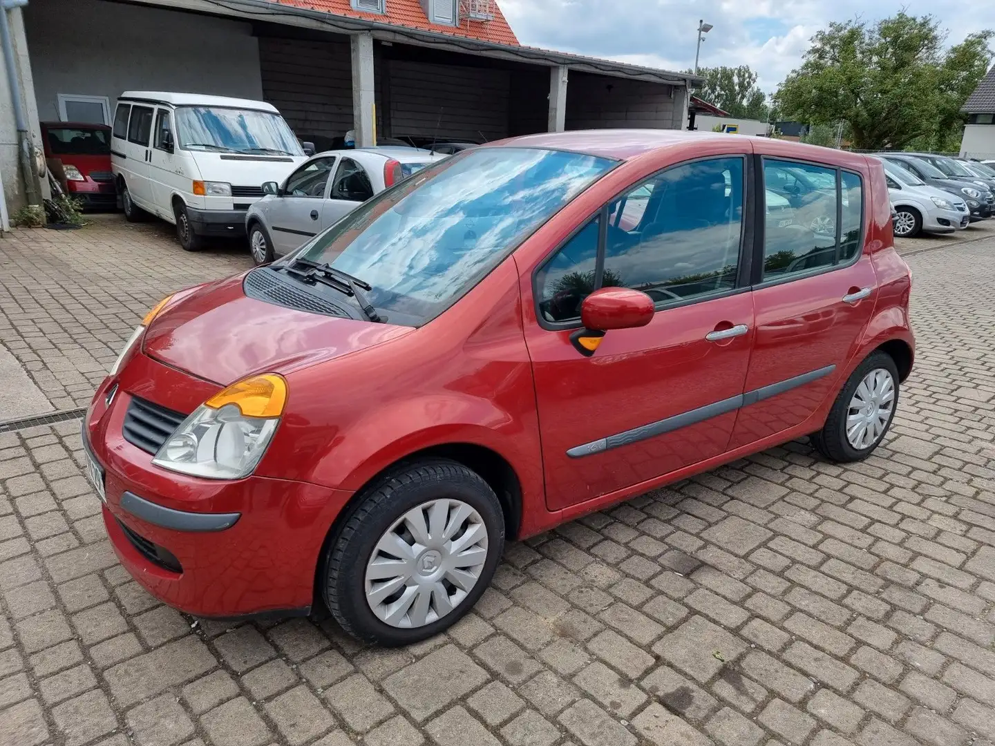Renault Modus Dynamique 1.2 55kW Klima 2xFuZv El.Fh Червоний - 2