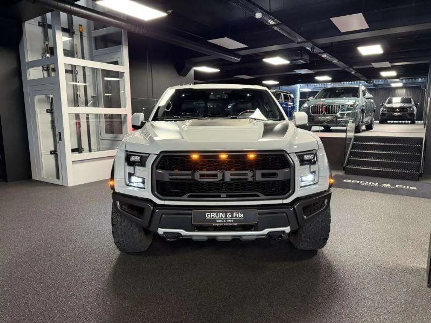 Ford F 150 RAPTOR 3.5 V6 ECOBOOST Grijs - 2