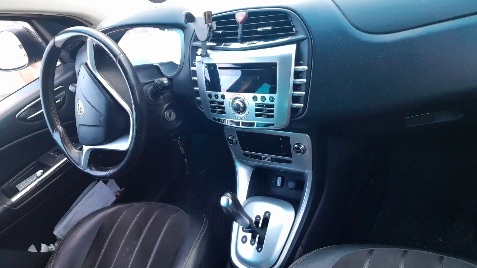 Lancia Delta 1600 diesel - 2