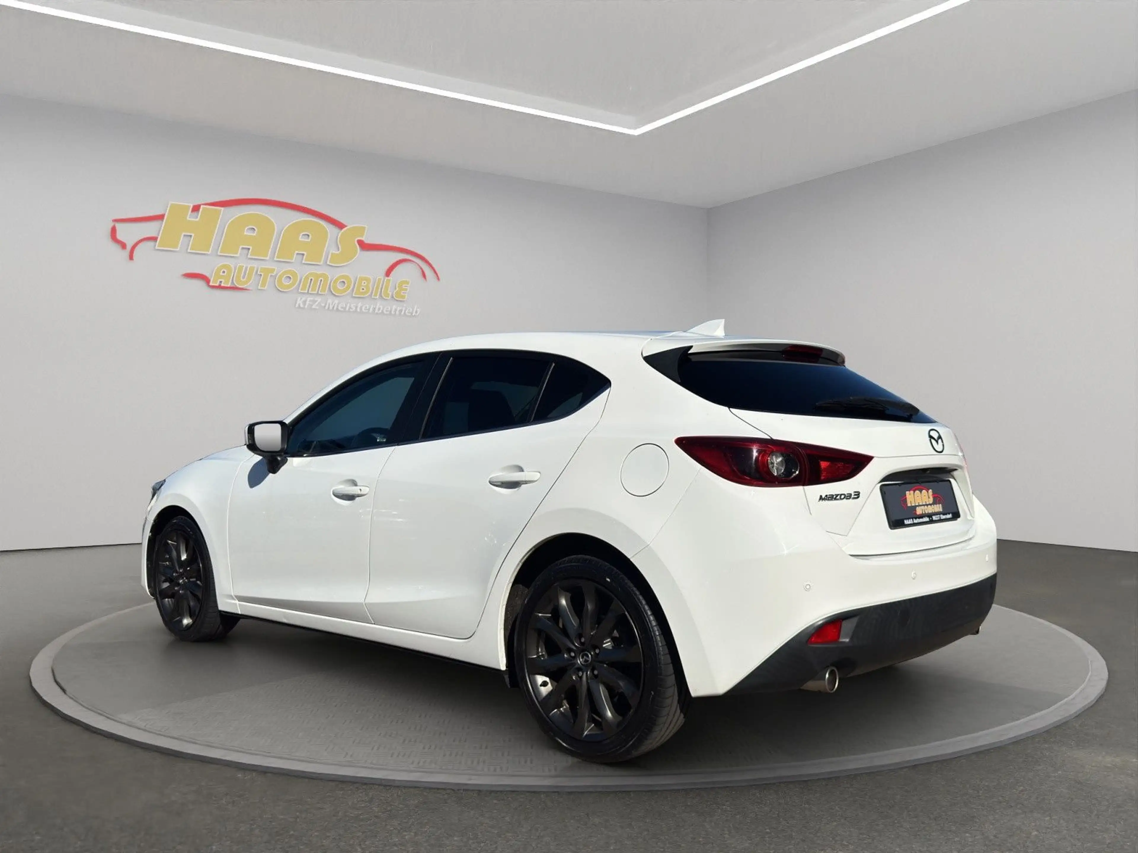 Mazda 3 Lim. Nakama *Navigation*Bluetooth*Xenon* — photo 7
