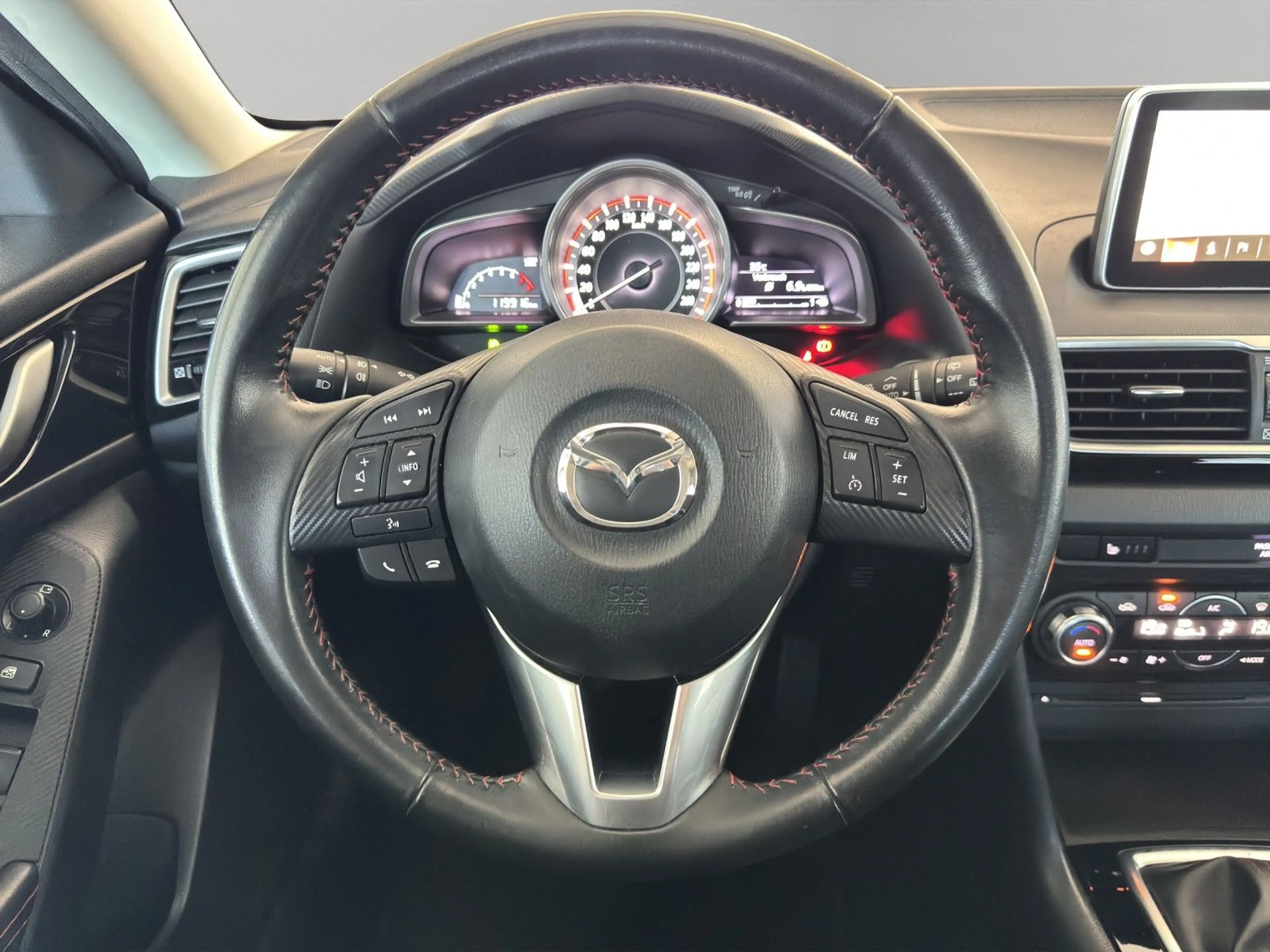 Mazda 3 Lim. Nakama *Navigation*Bluetooth*Xenon* — photo 14