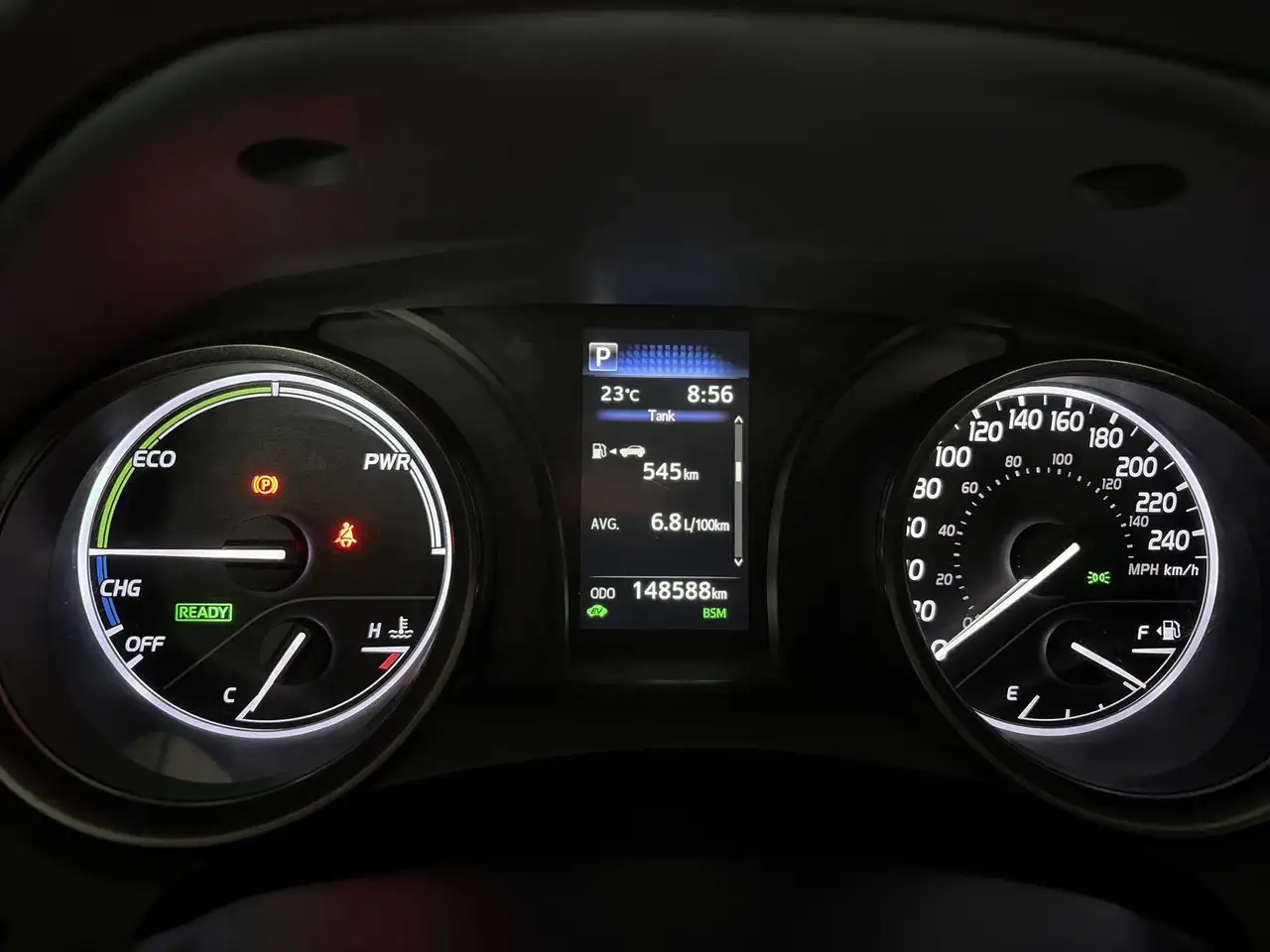 Toyota Camry снимка Toyota Camry