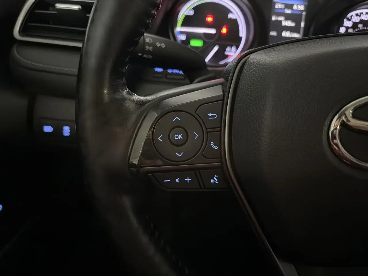 Toyota Camry снимка Toyota Camry