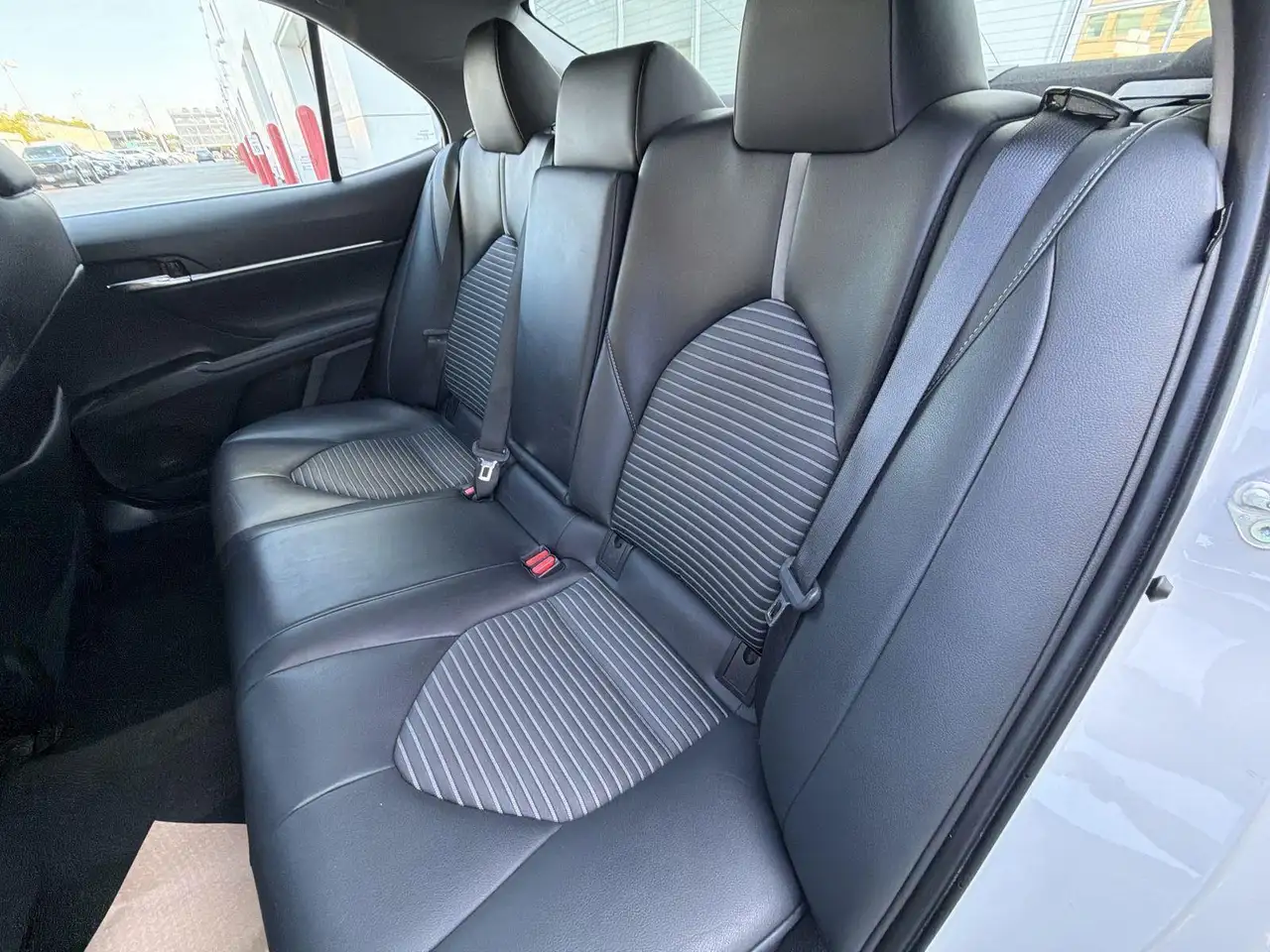 Toyota Camry снимка Toyota Camry